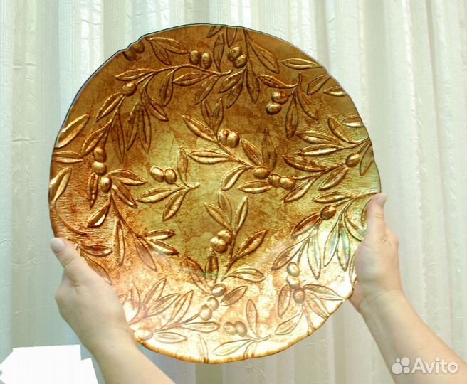 Ваза.фруктовница.Чехия.рельефная 40 см