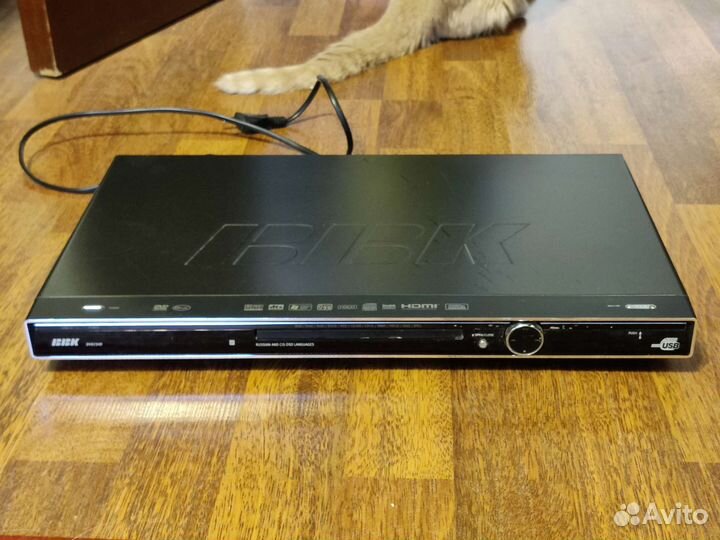 DVD плеер BBK DV925HD