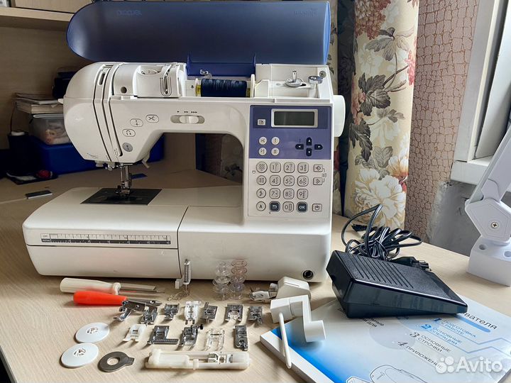Швейная машина Brother innovis NV 400