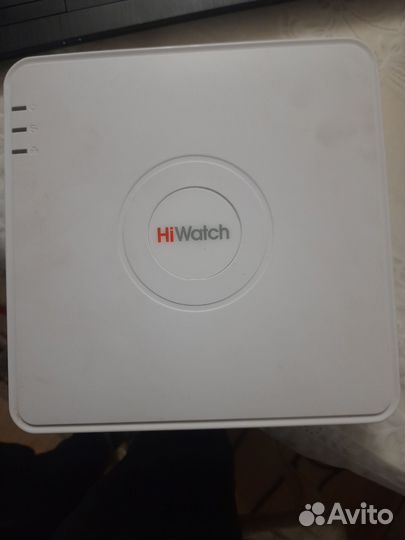 Сетевой видеорегистратор hiwatch ds-204p(c)