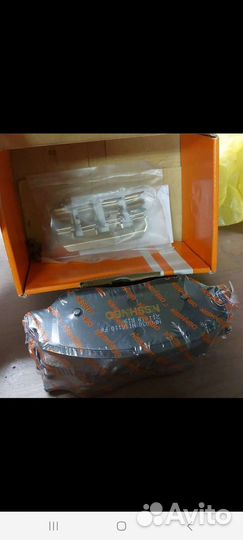 Передние тормозные колодки