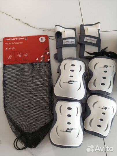 Шлем и набор защиты