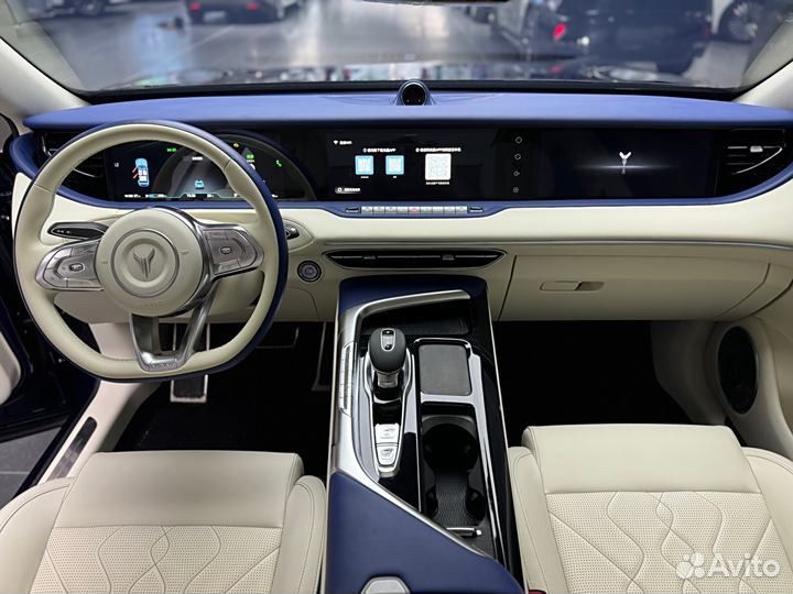 Voyah Free 693 л.с. AT, 2021, 40 000 км