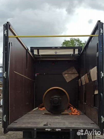 Грузоперевозки