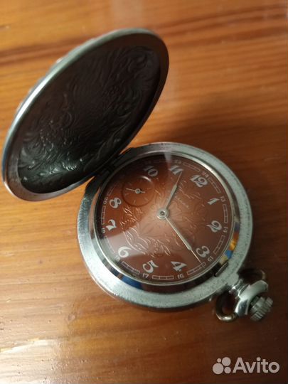 Часы карманные молния