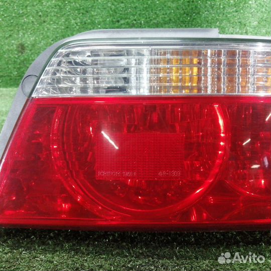 Фонарь задний (стоп сигнал) Toyota Chaser