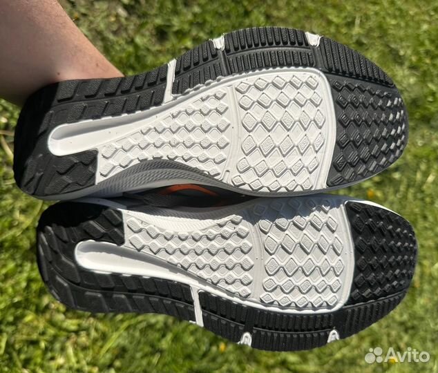 Кроссовки nike AIR