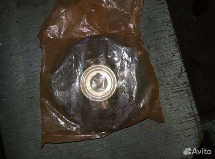 Шкиф коленвала на Субару ez 30