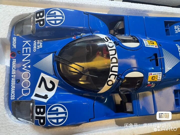 Модель автомобиля Porsche 956L