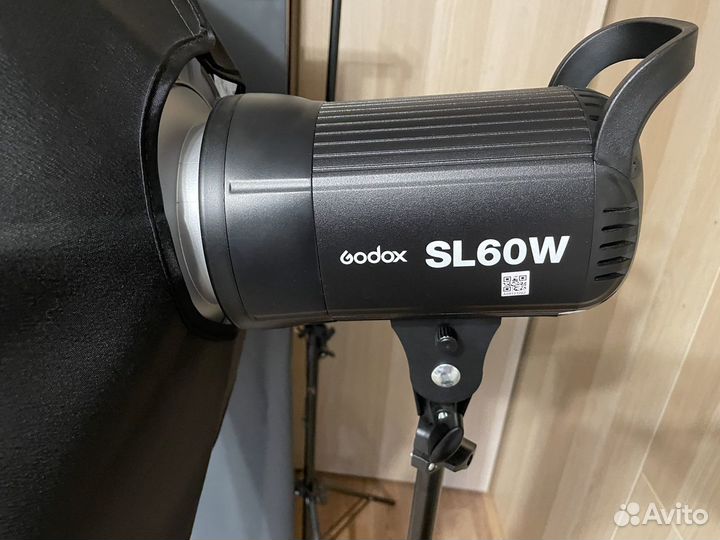 Комплект для фото и видеосессий Godox SL60W