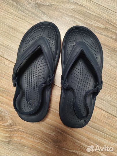Шлепанцы crocs
