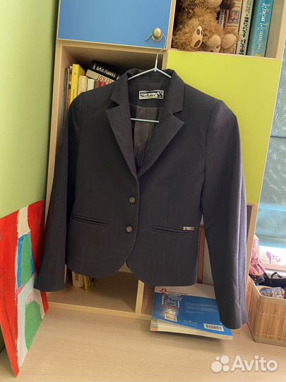 Пиджак школьный для девочки 146