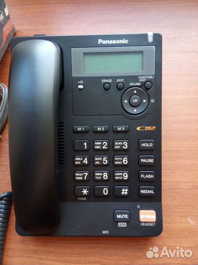 Стационарный телефон panasonic