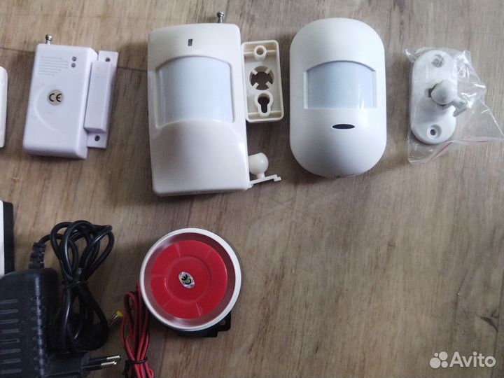 Без проводная GSM система сигнализации