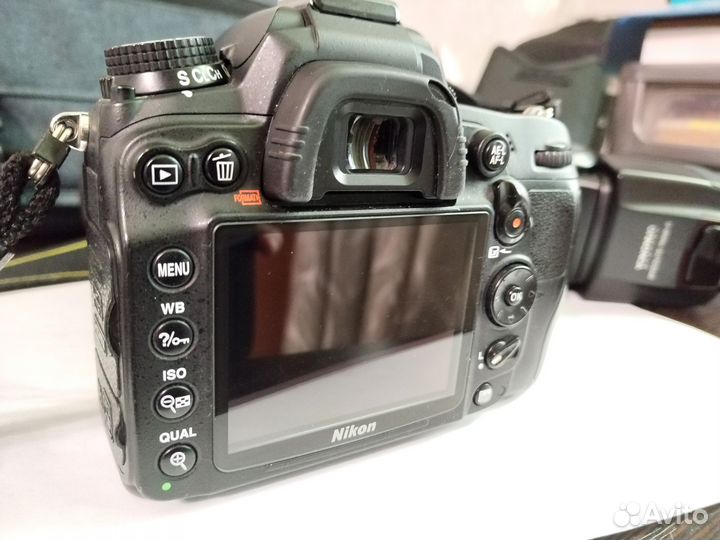 Зеркальный фотоаппарат nikon d7000