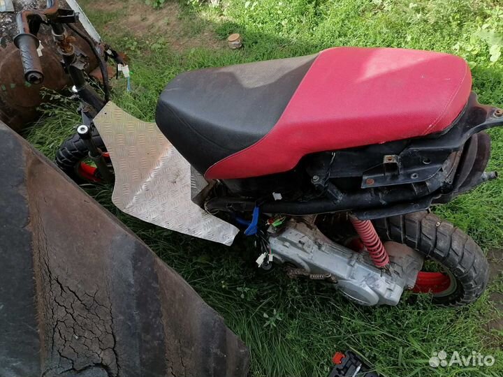 Продам скутер 50cc 139