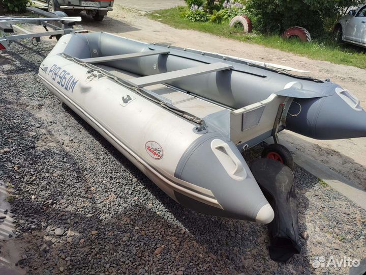 Лодка пвх Badger 430