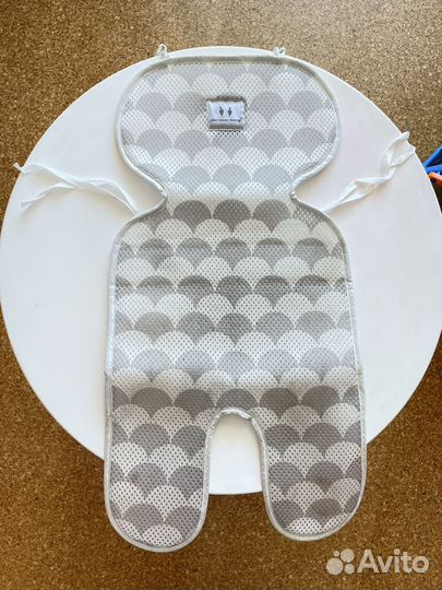 Дышащий матрас в коляску