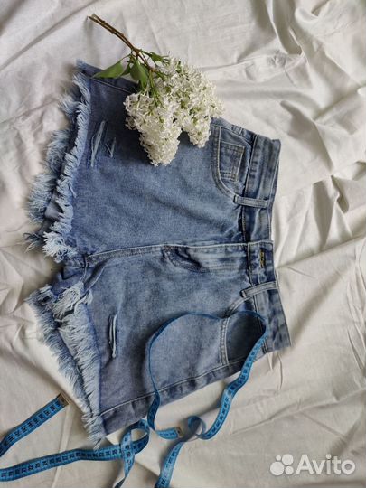 Шорты джинсовые