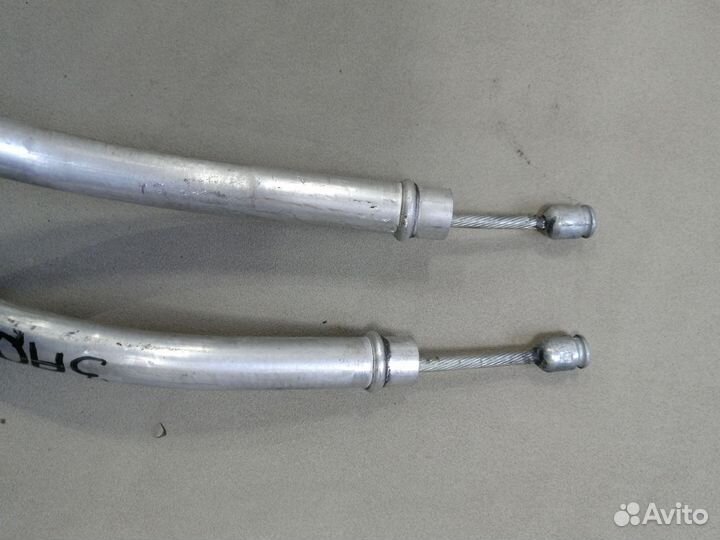 Трос стояночного тормоза Volkswagen Golf 6 2009-13