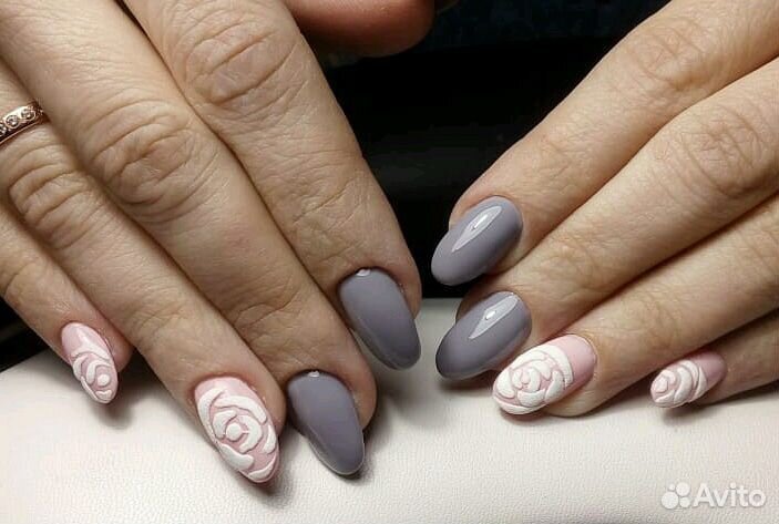 Модель на маникюр,педикюр, наращивание