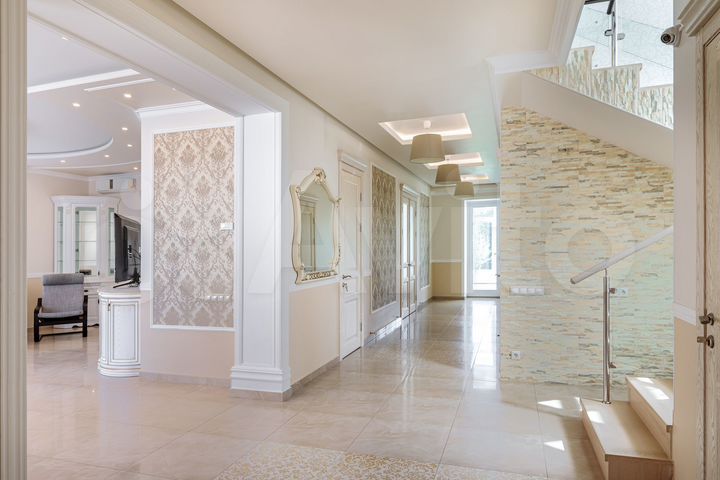 Дом 400 м² на участке 22 сот.