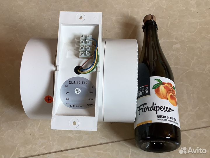 Whd двухсторонние колонки для магазинов