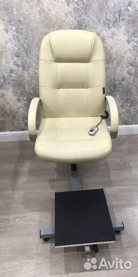 Педикюрное кресло б/у