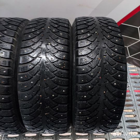 Nokian Tyres Nordman 4 215/60 R16