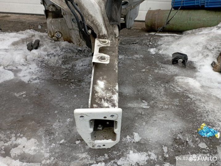 Лонжерон передний правый Audi Q5 8R cdnc 2011