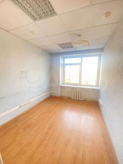 Офис, 1260 м²