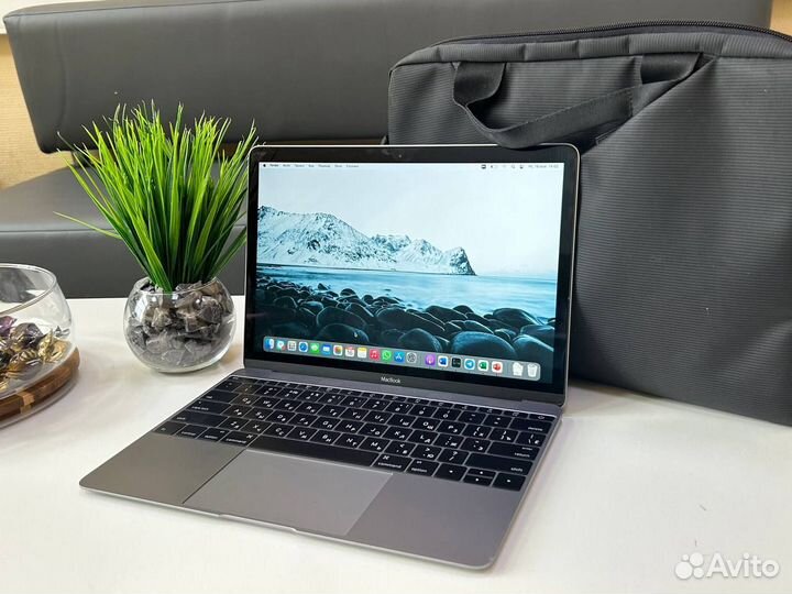 MacBook 12 2016 M5 8GB