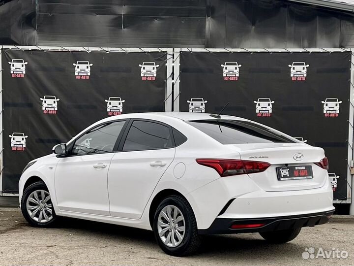 Hyundai Solaris 1.6 AT, 2022, 17 404 км