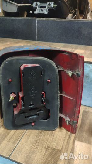 Задние фонари Volkswagen Passat B5 универсал