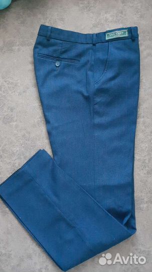 Брюки фирмы 