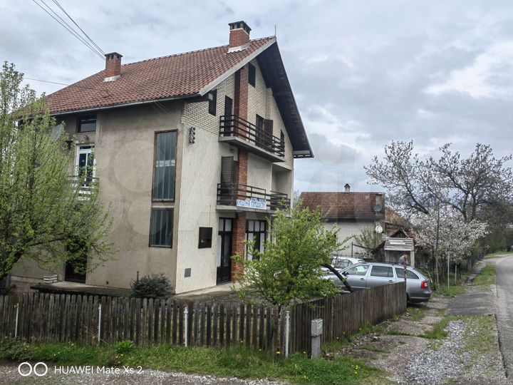 Дом 300 м² на участке 700 м² (Сербия)