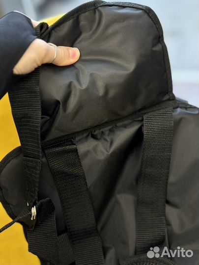 Бескаркасное автокресло