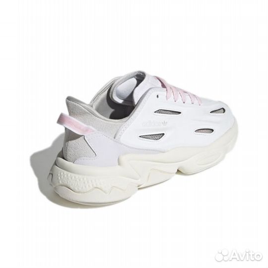 Adidas Ozweego “White & Soft Pink”