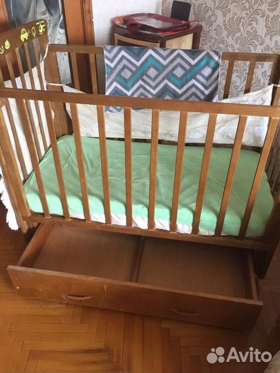 Кровать деревянная детская