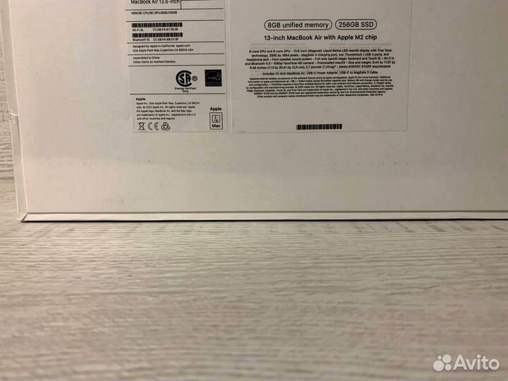 Macbook Air 13 m2 8/256 Ростест