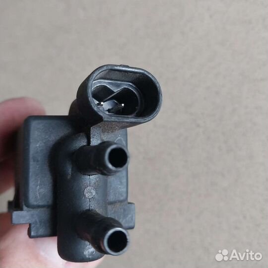 Электромагнитный клапан Opel