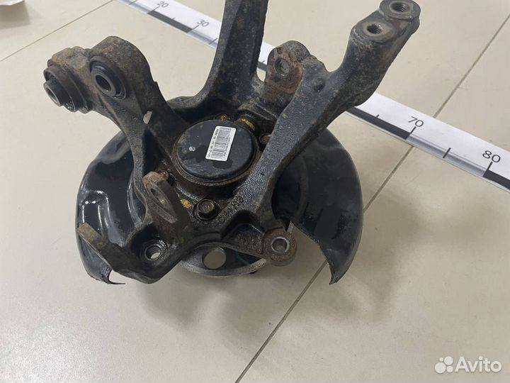 Кулак поворотный задний правый Hyundai i30 GD 2012