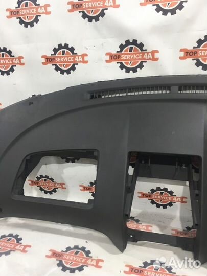 Торпедо Toyota Ipsum ACM26 2AZ-FE 2005