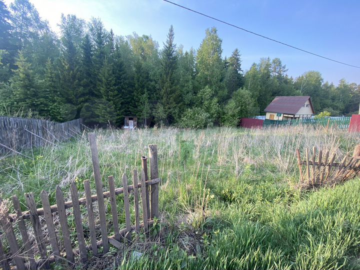 Участок 4 сот. (СНТ, ДНП)