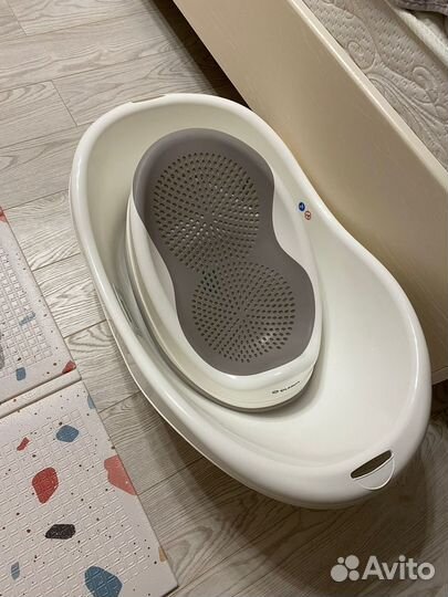 Ванночка для купания новорожденного