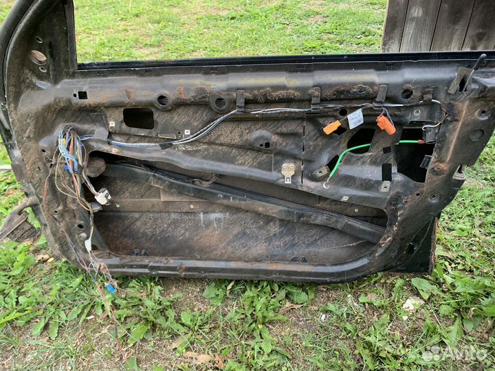 Дверь передняя правая BMW 5 e39