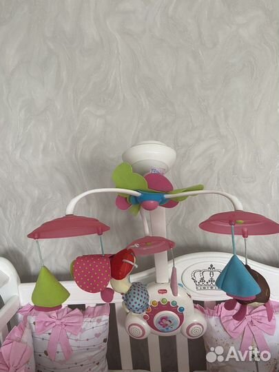 Мобиль на кроватку tiny love