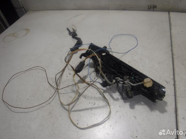 Ручка двери задней наружная Mercedes W220 S Class