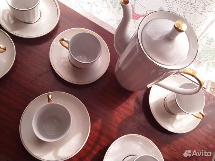 Сервиз новый чайный из 4-х предметов