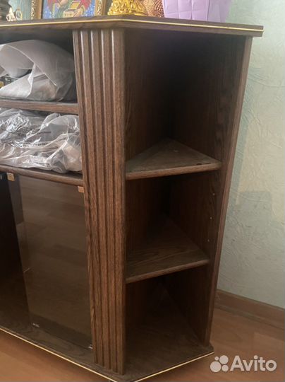 Тумба под телевизор массив Франция